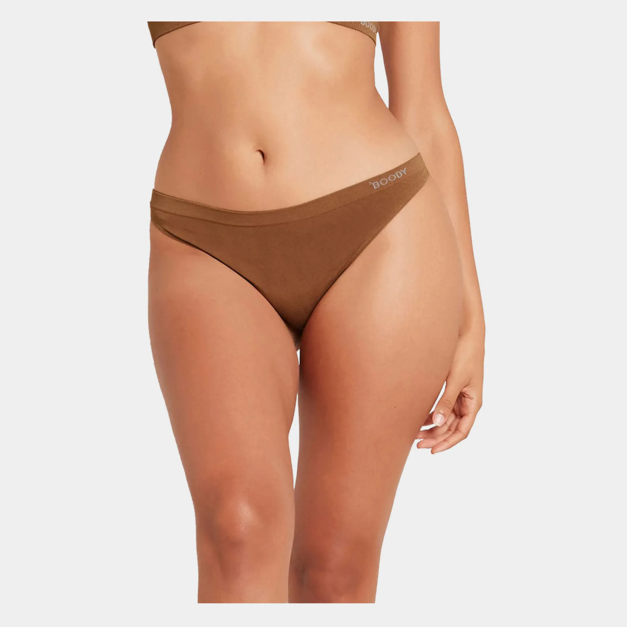 Boody Behagelig g-streng trusse i bambus i farven tan fra*Dame Trusser