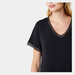 CCDK Superblød kortærmet bambus natkjole med blondekant fra*Dame Natkjoler